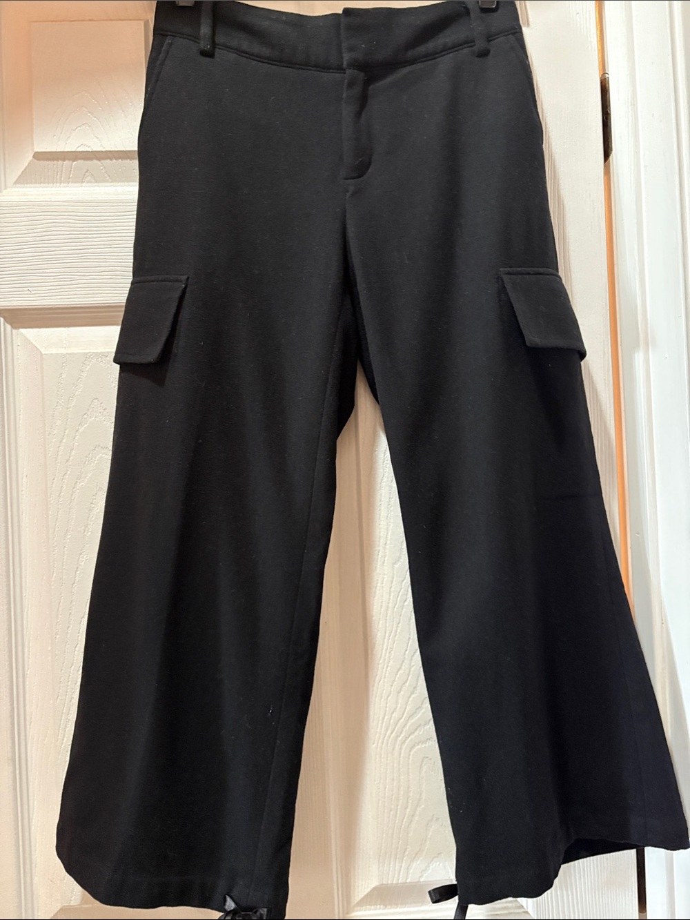 Women’s banana republic wool crop Black Cargo Wide-Leg Pants